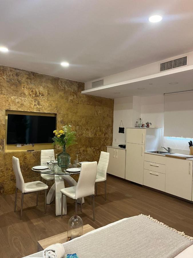 Deluxe Artemisa Sevilla Εξωτερικό φωτογραφία