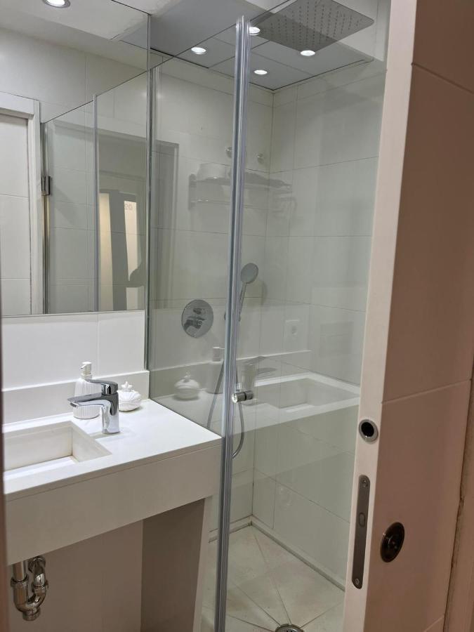 Deluxe Artemisa Sevilla Εξωτερικό φωτογραφία